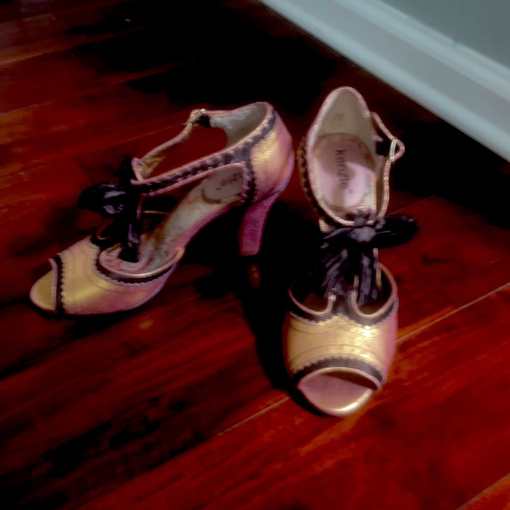 Mary Jane Heels Open toe  rose gold/Copper Metallic with bow